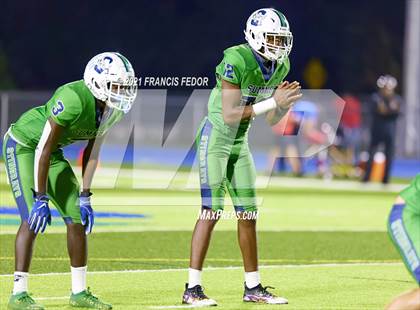 Thumbnail 3 in Sumner vs. Hillsborough (FHSAA 6A Regional Semifinal) photogallery.