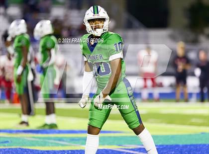 Thumbnail 1 in Sumner vs. Hillsborough (FHSAA 6A Regional Semifinal) photogallery.