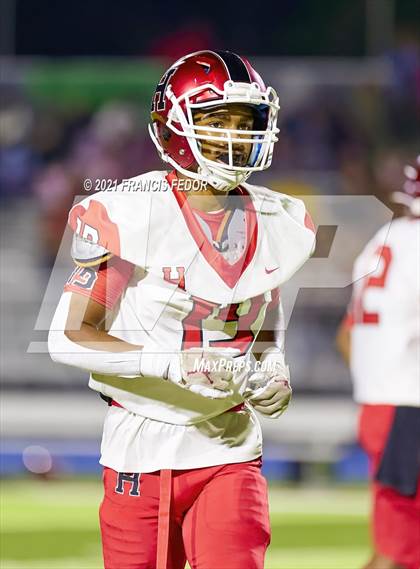Thumbnail 3 in Sumner vs. Hillsborough (FHSAA 6A Regional Semifinal) photogallery.