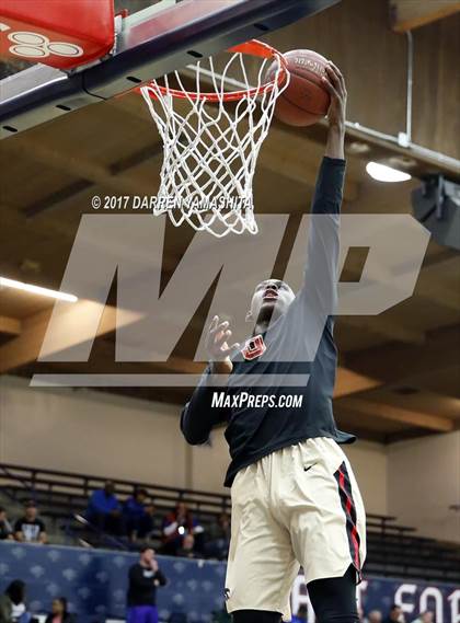 Thumbnail 3 in St. John Bosco vs. Salesian College Preparatory (MaxPreps/DLS MLK Jr. Classic) photogallery.