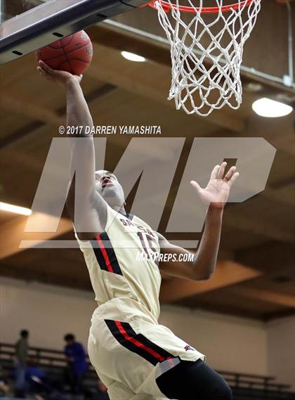 Thumbnail 2 in St. John Bosco vs. Salesian College Preparatory (MaxPreps/DLS MLK Jr. Classic) photogallery.
