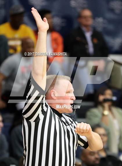 Thumbnail 3 in St. John Bosco vs. Salesian College Preparatory (MaxPreps/DLS MLK Jr. Classic) photogallery.