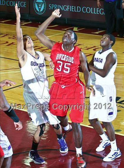 Thumbnail 2 in Gonzaga vs Riverside (Spalding Hoophall Classic) photogallery.