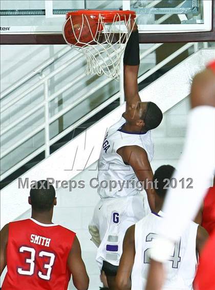 Thumbnail 1 in Gonzaga vs Riverside (Spalding Hoophall Classic) photogallery.
