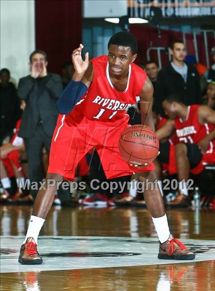 Thumbnail 1 in Gonzaga vs Riverside (Spalding Hoophall Classic) photogallery.