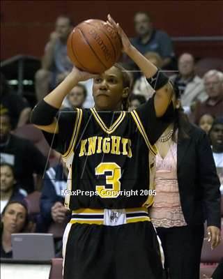 Thumbnail 3 in Bishop Amat vs. Bishop Montgomery (SoCal D3 Final) photogallery.
