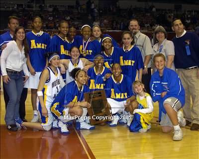 Thumbnail 3 in Bishop Amat vs. Bishop Montgomery (SoCal D3 Final) photogallery.