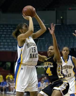 Thumbnail 2 in Bishop Amat vs. Bishop Montgomery (SoCal D3 Final) photogallery.