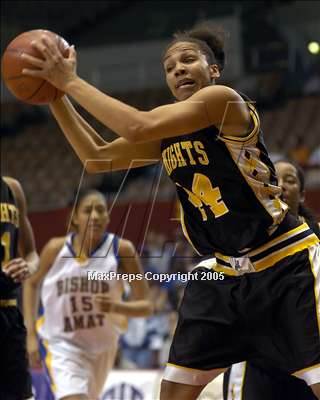 Thumbnail 3 in Bishop Amat vs. Bishop Montgomery (SoCal D3 Final) photogallery.