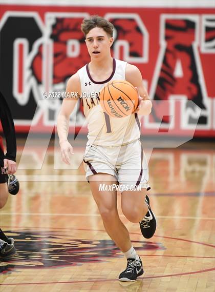 Thumbnail 3 in Salpointe Catholic vs. Maricopa (Phoenix Union High Classic) photogallery.