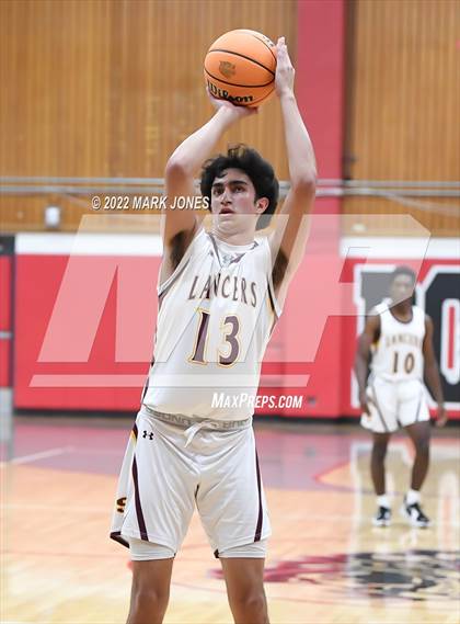 Thumbnail 2 in Salpointe Catholic vs. Maricopa (Phoenix Union High Classic) photogallery.