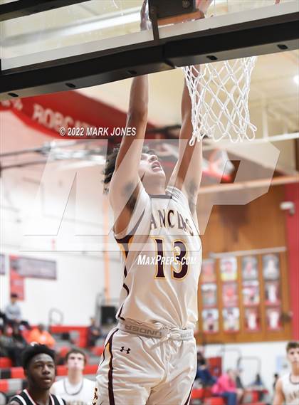Thumbnail 3 in Salpointe Catholic vs. Maricopa (Phoenix Union High Classic) photogallery.