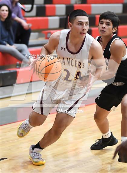 Thumbnail 1 in Salpointe Catholic vs. Maricopa (Phoenix Union High Classic) photogallery.