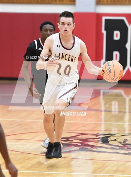 Thumbnail 1 in Salpointe Catholic vs. Maricopa (Phoenix Union High Classic) photogallery.
