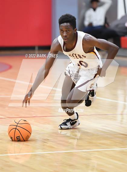 Thumbnail 3 in Salpointe Catholic vs. Maricopa (Phoenix Union High Classic) photogallery.