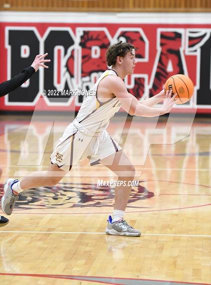 Thumbnail 3 in Salpointe Catholic vs. Maricopa (Phoenix Union High Classic) photogallery.