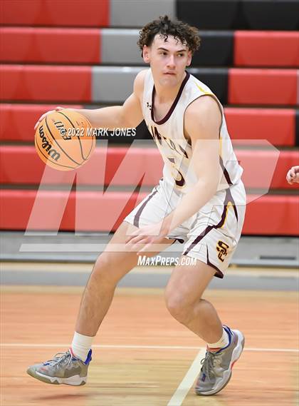 Thumbnail 3 in Salpointe Catholic vs. Maricopa (Phoenix Union High Classic) photogallery.