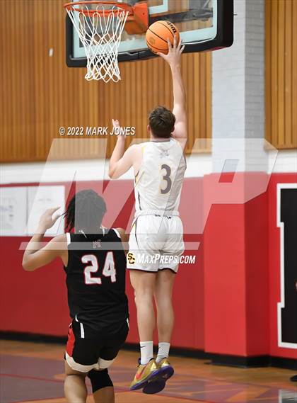 Thumbnail 3 in Salpointe Catholic vs. Maricopa (Phoenix Union High Classic) photogallery.