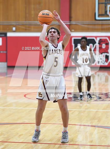 Thumbnail 1 in Salpointe Catholic vs. Maricopa (Phoenix Union High Classic) photogallery.