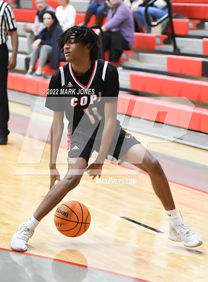 Thumbnail 3 in Salpointe Catholic vs. Maricopa (Phoenix Union High Classic) photogallery.