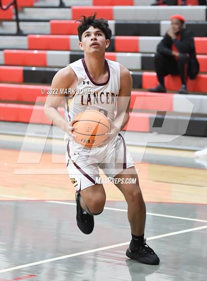 Thumbnail 2 in Salpointe Catholic vs. Maricopa (Phoenix Union High Classic) photogallery.