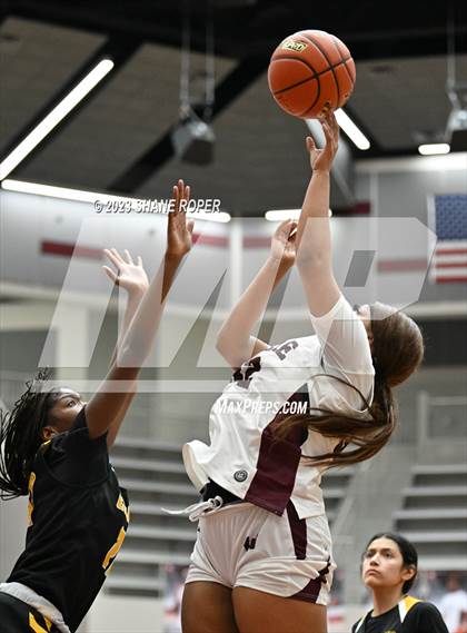 Thumbnail 3 in Garland @ Wylie photogallery.