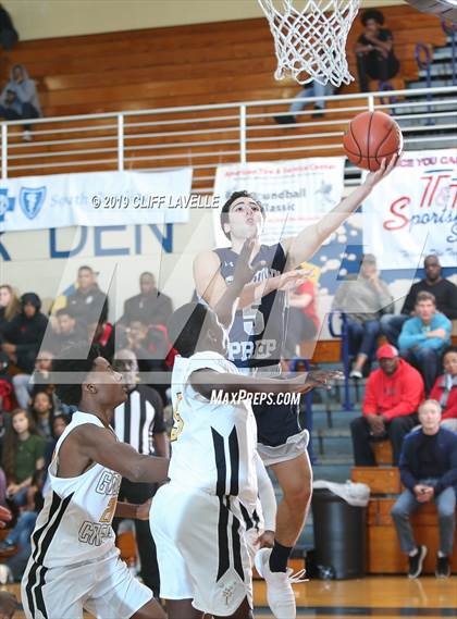 Thumbnail 3 in Georgetown Prep vs Goose Creek (Rotary Roundball Classic)  photogallery.