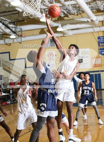 Thumbnail 1 in Georgetown Prep vs Goose Creek (Rotary Roundball Classic)  photogallery.