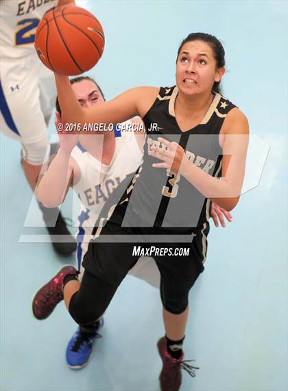 Thumbnail 3 in Rincon Valley Christian vs Buhach Colony (West Coast Jamboree) photogallery.