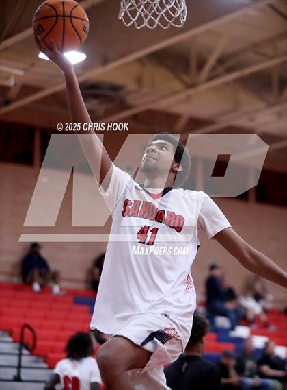 Thumbnail 3 in Dysart vs Sahuaro (AIA 4A Quarterfinals) photogallery.