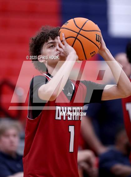 Thumbnail 3 in Dysart vs Sahuaro (AIA 4A Quarterfinals) photogallery.