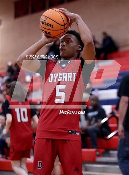 Thumbnail 3 in Dysart vs Sahuaro (AIA 4A Quarterfinals) photogallery.