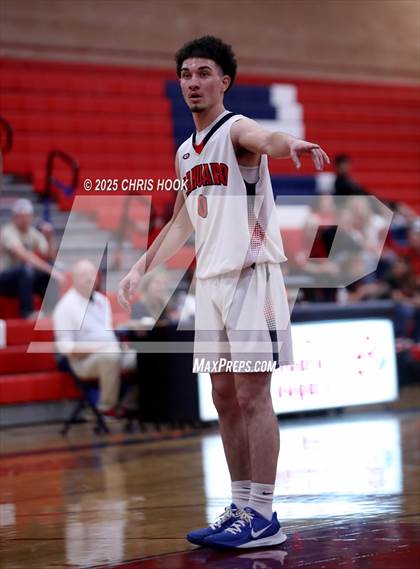 Thumbnail 2 in Dysart vs Sahuaro (AIA 4A Quarterfinals) photogallery.
