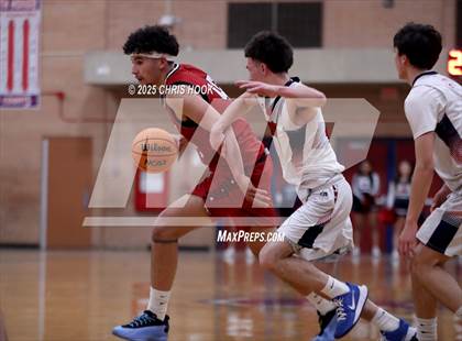 Thumbnail 3 in Dysart vs Sahuaro (AIA 4A Quarterfinals) photogallery.