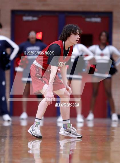 Thumbnail 2 in Dysart vs Sahuaro (AIA 4A Quarterfinals) photogallery.
