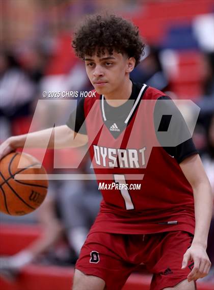 Thumbnail 2 in Dysart vs Sahuaro (AIA 4A Quarterfinals) photogallery.