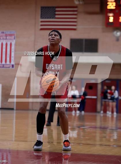 Thumbnail 3 in Dysart vs Sahuaro (AIA 4A Quarterfinals) photogallery.