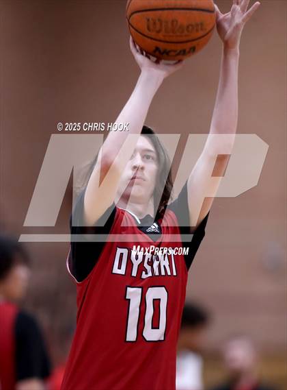 Thumbnail 1 in Dysart vs Sahuaro (AIA 4A Quarterfinals) photogallery.