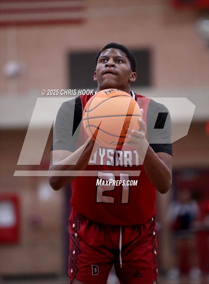 Thumbnail 3 in Dysart vs Sahuaro (AIA 4A Quarterfinals) photogallery.