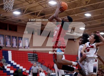Thumbnail 3 in Dysart vs Sahuaro (AIA 4A Quarterfinals) photogallery.