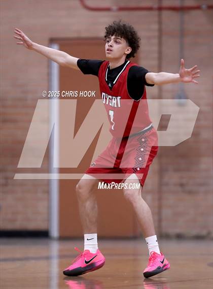 Thumbnail 1 in Dysart vs Sahuaro (AIA 4A Quarterfinals) photogallery.
