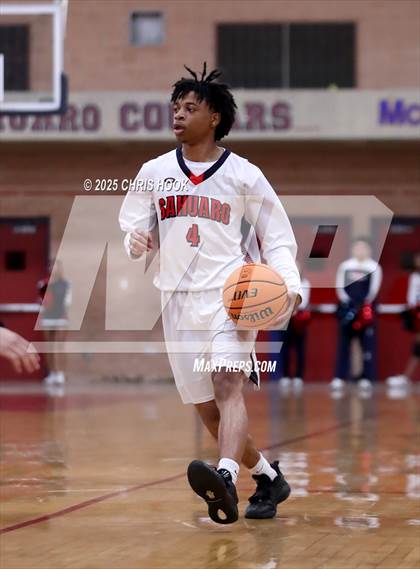 Thumbnail 3 in Dysart vs Sahuaro (AIA 4A Quarterfinals) photogallery.