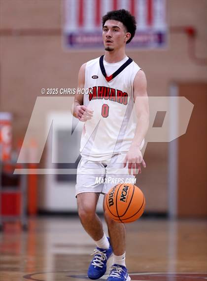 Thumbnail 3 in Dysart vs Sahuaro (AIA 4A Quarterfinals) photogallery.