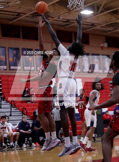 Thumbnail 3 in Dysart vs Sahuaro (AIA 4A Quarterfinals) photogallery.