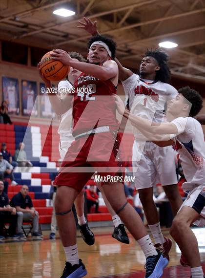 Thumbnail 3 in Dysart vs Sahuaro (AIA 4A Quarterfinals) photogallery.
