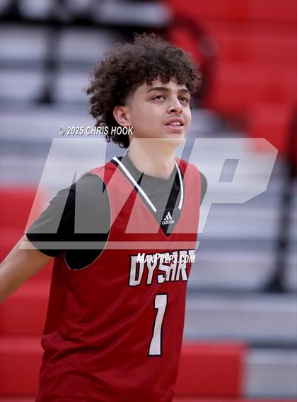 Thumbnail 1 in Dysart vs Sahuaro (AIA 4A Quarterfinals) photogallery.