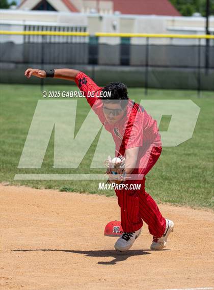Thumbnail 3 in Harlingen South @ Harlingen (Birdbowl) photogallery.