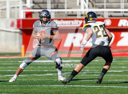 Thumbnail 3 in Roy vs. Skyridge (UHSAA 5A Semifinal) photogallery.