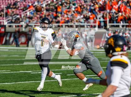 Thumbnail 2 in Roy vs. Skyridge (UHSAA 5A Semifinal) photogallery.