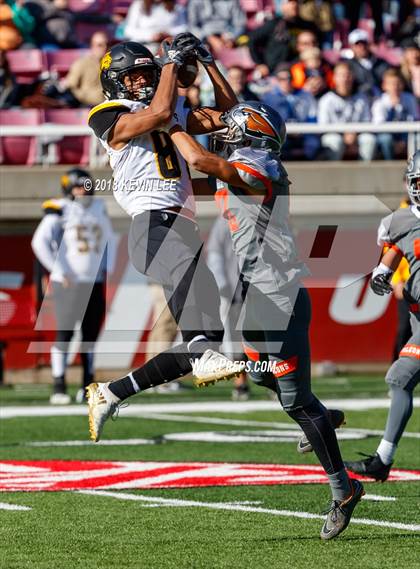 Thumbnail 1 in Roy vs. Skyridge (UHSAA 5A Semifinal) photogallery.